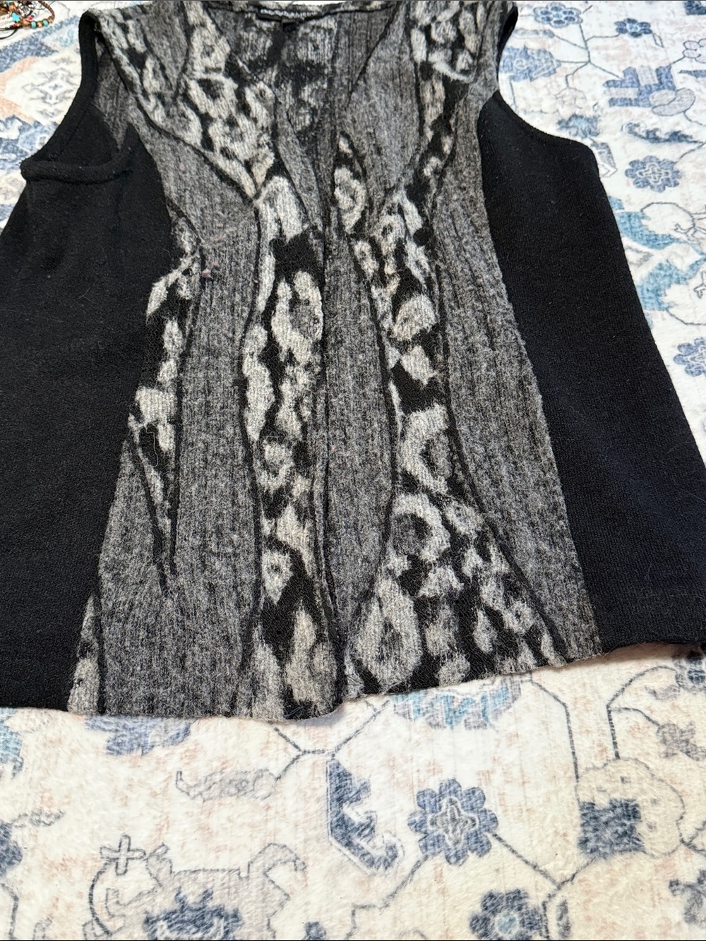 Sleeveless Black & Gray V-Neck Knit Tank with Patterned Front